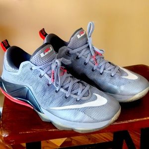 Nike LeBron XII  23 basketball shoes size 13 like new!